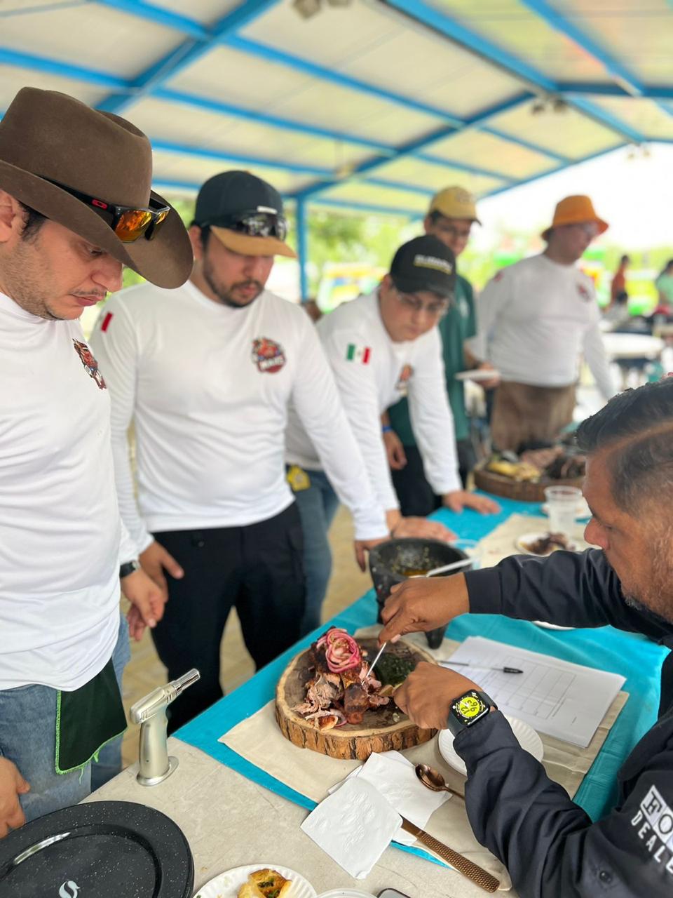 Banda de adoración contemporánea